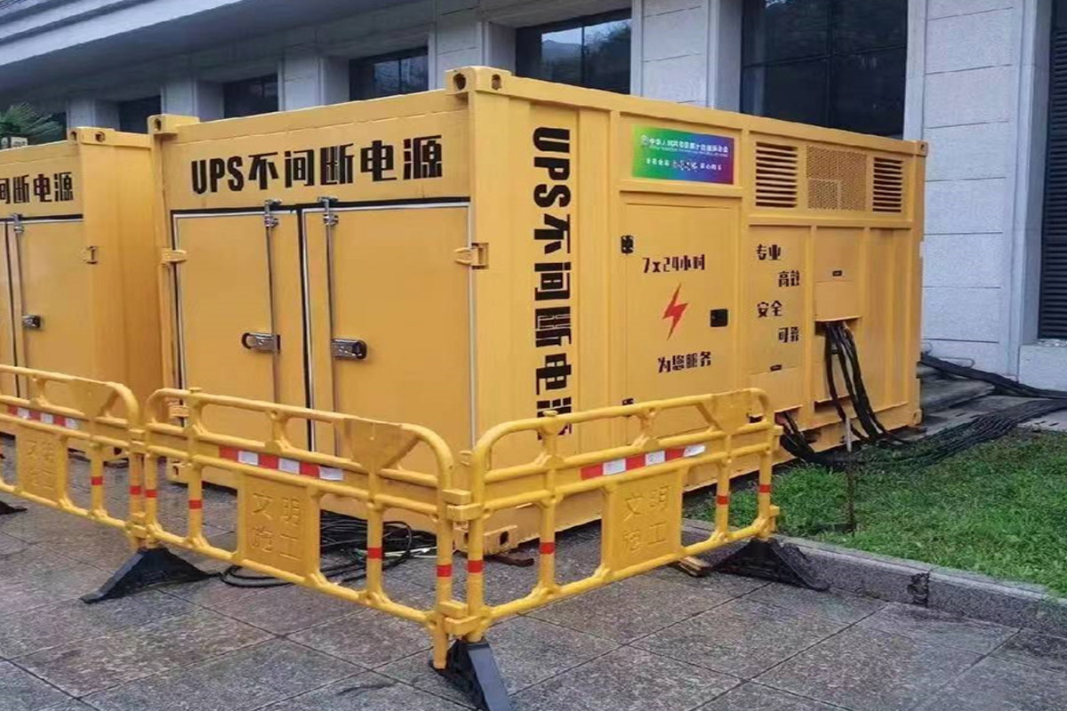 红岗发电机租赁施工现场